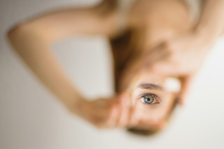 Wpływ traumy rozwojowej na relacje interpersonalne - perspektywa psychoterapeutyczna